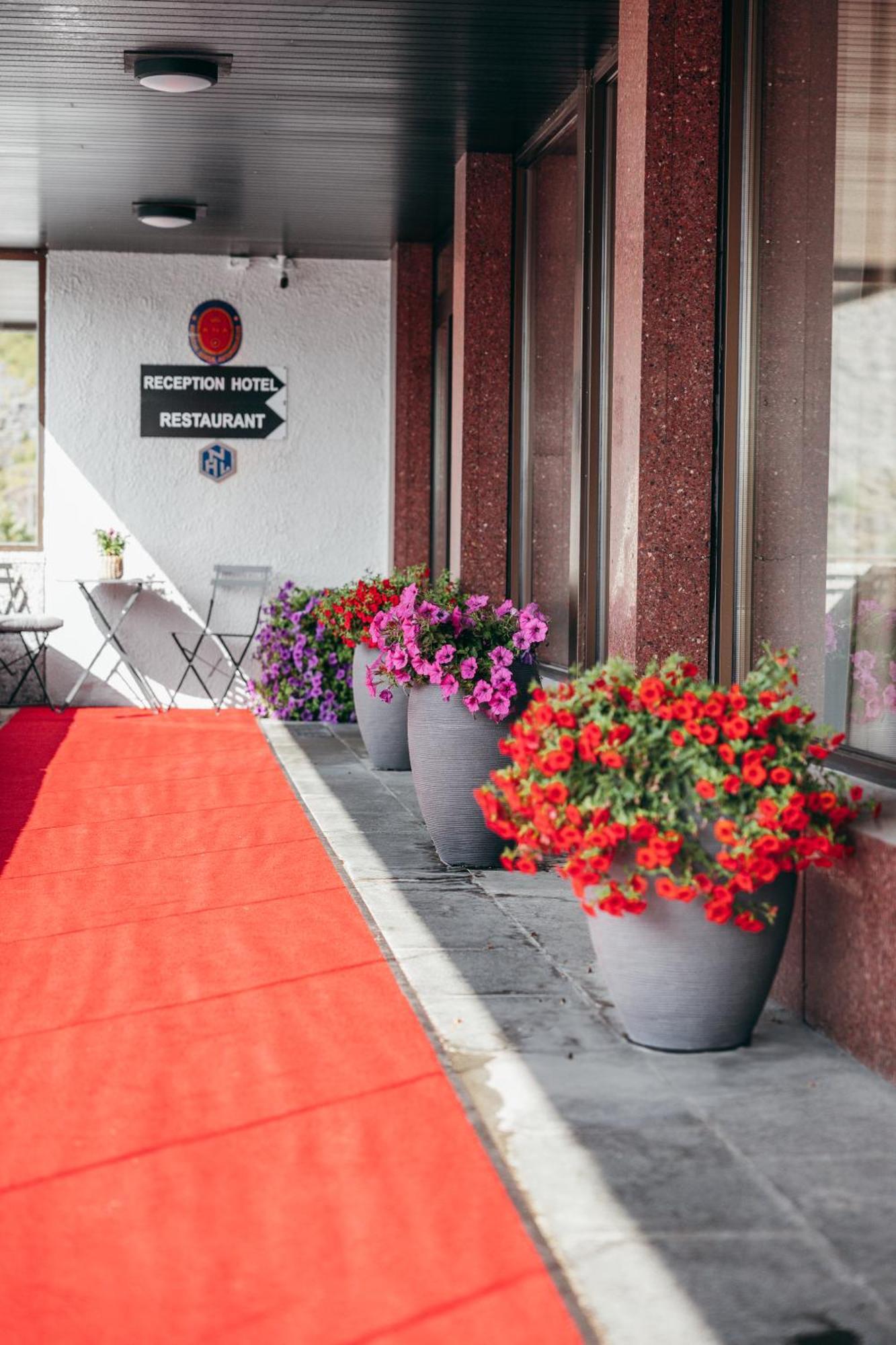 Live Lofoten Hotel Stamsund Exterior foto